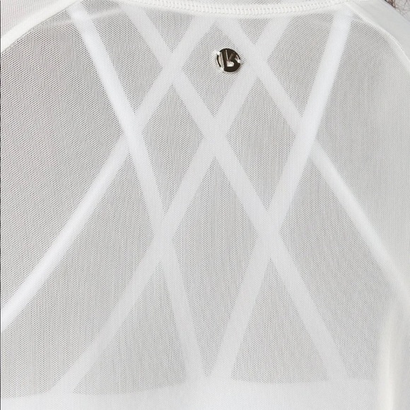 XS NWT Buffbunny crystal clear top in white - Picture 4 of 6